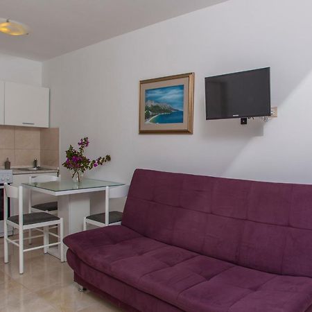 Apartments Lara Podgora Buitenkant foto