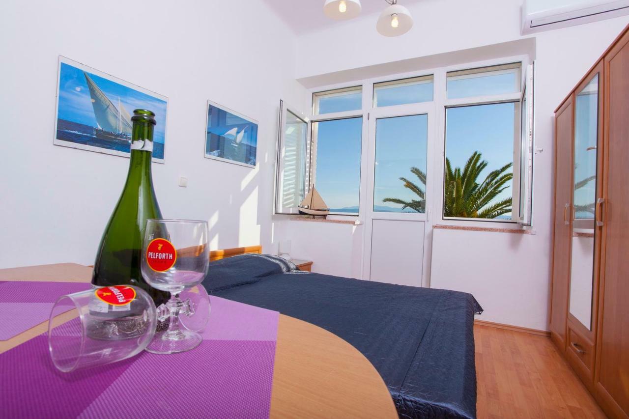 Apartments Lara Podgora Buitenkant foto